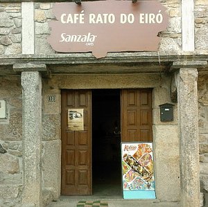 Café / Mercearia Rato do Eiró